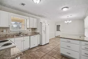 5830 Tonya Ln, Douglasville, GA 30135 - Photo 8