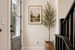 24 Becker Pl NW, Atlanta, GA 30307 - Photo 2