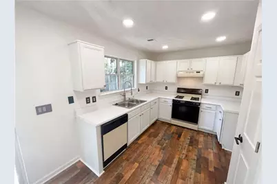 3720 Majestic Drive SW, Marietta, GA 30060 - Photo 2