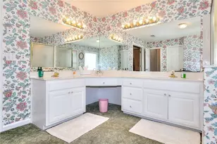 1951 Harvest Way, Loganville, GA 30052 - Photo 20