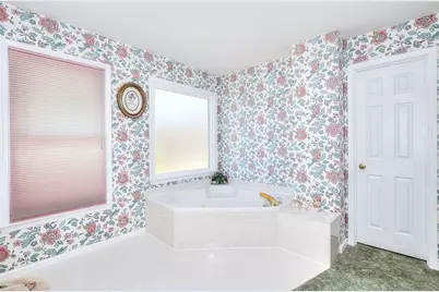 1951 Harvest Way, Loganville, GA 30052 - Photo 22