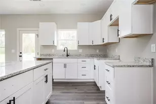 512 Branch St, Cedartown, GA 30125 - Photo 2