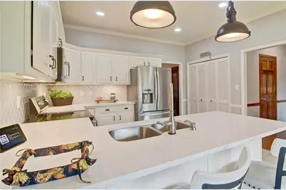 2684 S Arbor Drive, Marietta, GA 30066 - Photo 16