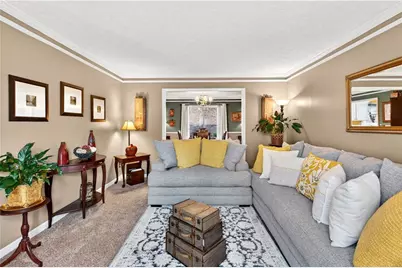 559 Wynbrooke Parkway, Stone Mountain, GA 30087 - Photo 6