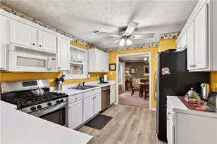 559 Wynbrooke Pkwy, Stone Mountain, GA 30087 - Photo 12