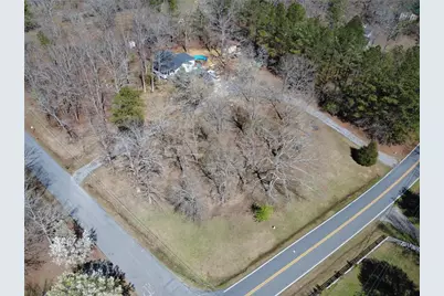 16 Two Run Crossing NW, Cartersville, GA 30120 - Photo 2