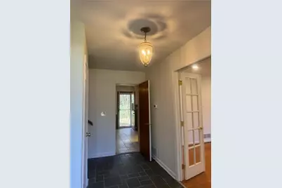 1959 Queens Way, Atlanta, GA 30341 - Photo 6