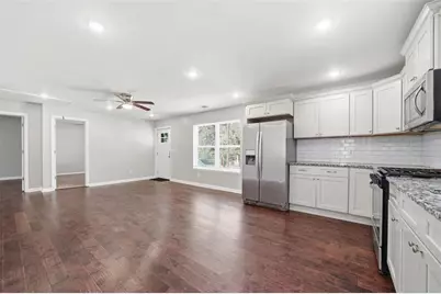 250 Maple Street, Hapeville, GA 30354 - Photo 18