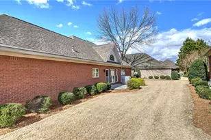 120 Vinings Way S E, Calhoun, GA 30701 - Photo 8