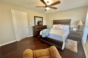 2660 Sandy Creek Cir, Loganville, GA 30052 - Photo 18