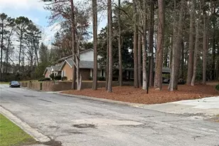 4500 Shannon Blvd, Union City, GA 30291 - Photo 2