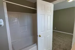 7067 Brookview Cir, Riverdale, GA 30274 - Photo 22