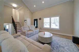 1467 Drayton Woods Dr, Tucker, GA 30084 - Photo 4