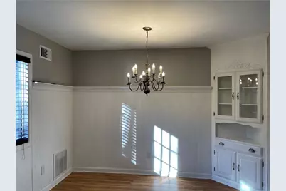 3539 Kennesaw Station Drive NW, Kennesaw, GA 30144 - Photo 8