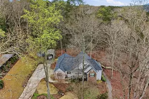 6117 Misty Valley Dr SE, Acworth, GA 30102 - Photo 2