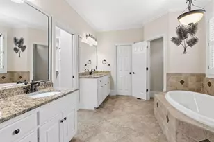 7845 Wentworth Dr, Duluth, GA 30097 - Photo 44