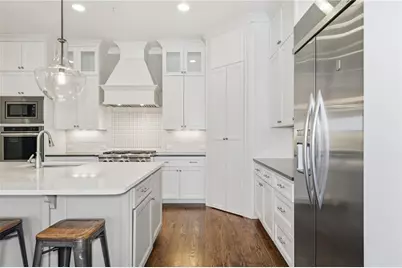 2085 Bellrick Road NW, Atlanta, GA 30318 - Photo 12