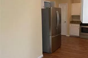 655 Gardinia Dr, McDonough, GA 30253 - Photo 4