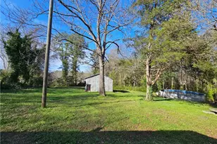 129 Brady St, Toccoa, GA 30577 - Photo 14