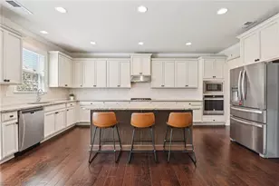 797 Belerose Ln, Marietta, GA 30068 - Photo 2