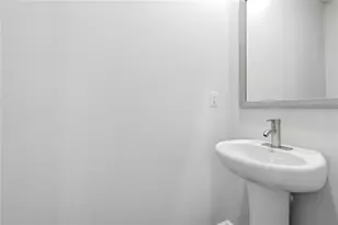 121 Meadowview Dr, Temple, GA 30179 - Photo 2