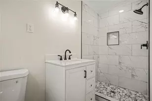 8832 Twin Oaks Dr, Jonesboro, GA 30236 - Photo 16