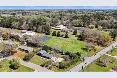 8832 Twin Oaks Drive, Jonesboro, GA 30236 - Photo 38