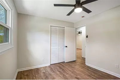 8832 Twin Oaks Drive, Jonesboro, GA 30236 - Photo 20