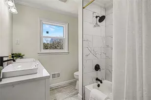 8832 Twin Oaks Dr, Jonesboro, GA 30236 - Photo 24