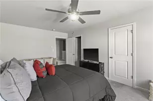 460 Village Creek Dr, Atlanta, GA 30354 - Photo 14