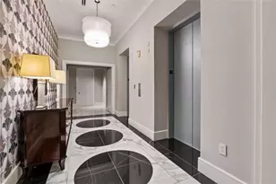 3376 Peachtree Rd NE, Atlanta, GA 30326 - Photo 38