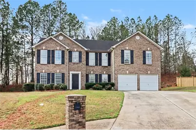 5769 Fairington Farms Court, Lithonia, GA 30038 - Photo 2