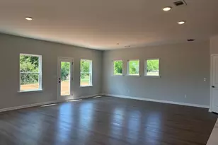 211 Atlas Ln, Winder, GA 30680 - Photo 6