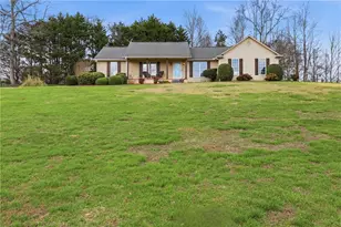 4564 Hwy 51 S, Lula, GA 30554 - Photo 4