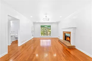 450 Shay Lind Ct SW, Lilburn, GA 30047 - Photo 10