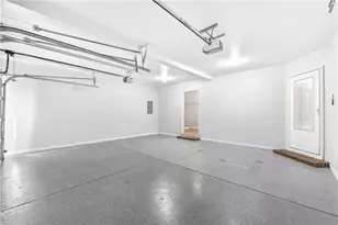 450 Shay Lind Ct SW, Lilburn, GA 30047 - Photo 20