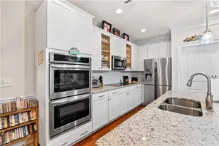 341 Villa Park Cir, Stone Mountain, GA 30087 - Photo 12