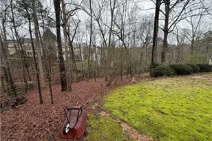 1105 Hunters Glen Dr, Woodstock, GA 30189 - Photo 8