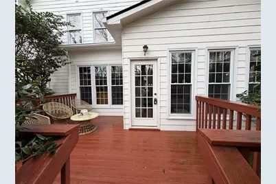 1105 Hunters Glen Drive, Woodstock, GA 30189 - Photo 4