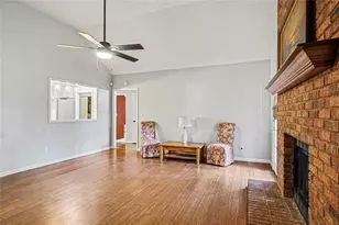 7972 Woods Ln, Jonesboro, GA 30236 - Photo 8