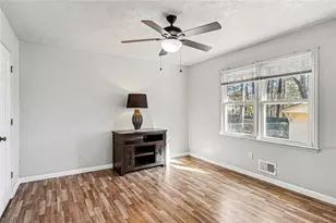 7972 Woods Ln, Jonesboro, GA 30236 - Photo 22