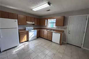 502 Oakwood Ct, Woodstock, GA 30188 - Photo 6