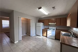 502 Oakwood Ct, Woodstock, GA 30188 - Photo 10