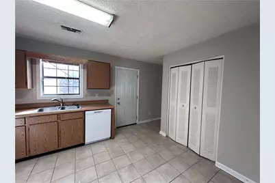 502 Oakwood Court, Woodstock, GA 30188 - Photo 8