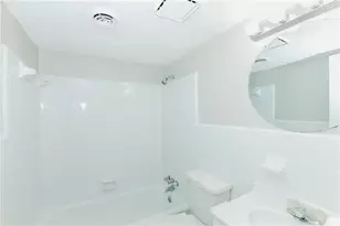 2065 Alison Ct, Atlanta, GA 30311 - Photo 10