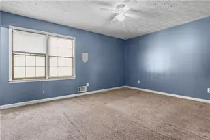 3878 Trenton Dr, Snellville, GA 30039 - Photo 10