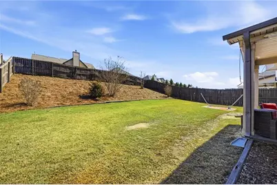 1112 Deadwood Trail, Loganville, GA 30052 - Photo 6