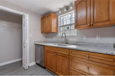 2803 Old South Drive, Jonesboro, GA 30236 - Photo 10