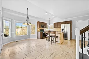 855 River Overlook Dr, Lawrenceville, GA 30043 - Photo 12