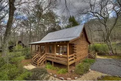 323 Tanglewood Cove Lane, Blue Ridge, GA 30513 - Photo 2